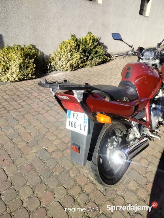 Yamaha XJ9 900 sportowy Chodzież