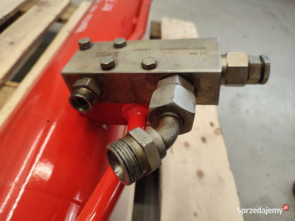 Zamek hydrauliczny Manitou MLT 741