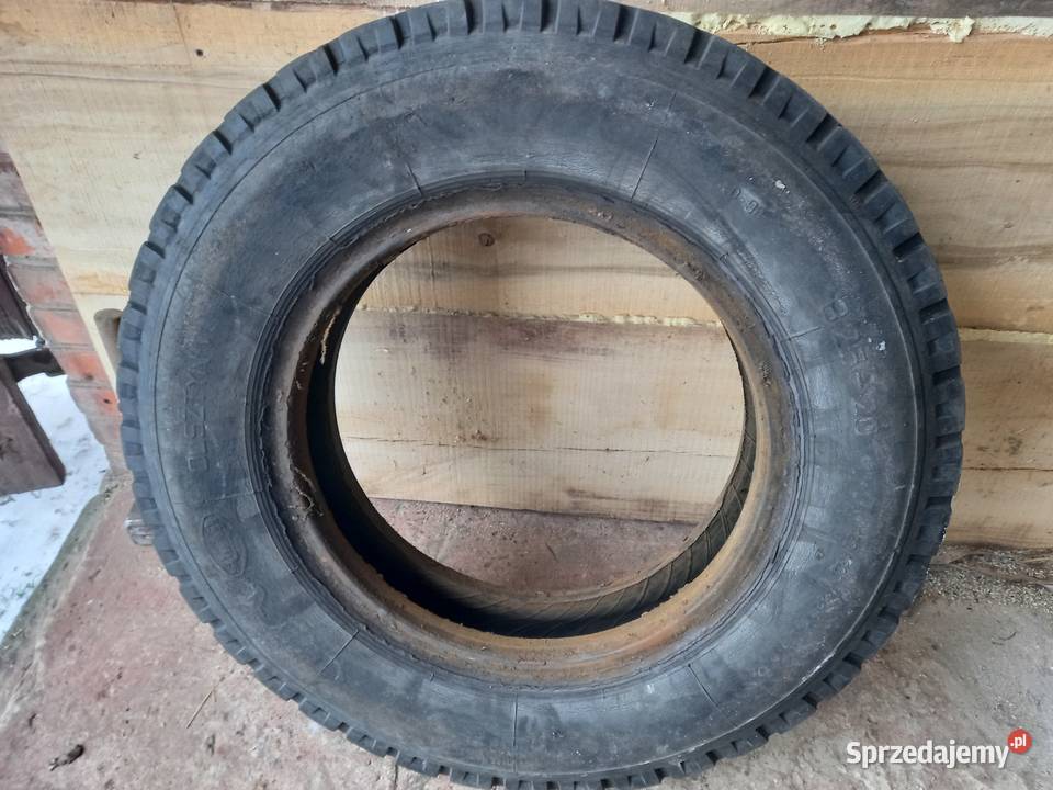 Opona 825 R20 Michałówka