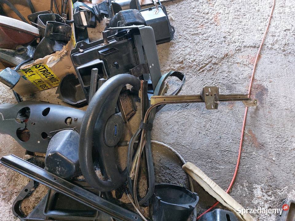 Części Fiata 126pRozrusznik Kolumna kier szyba Gdynia