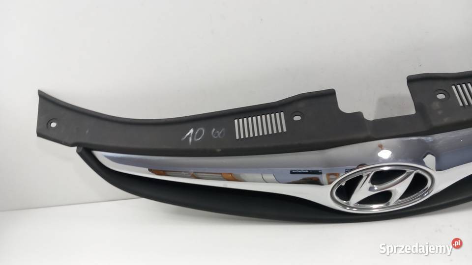 HYUNDAI I30 I LIFT ATRAPA GRILL CHROM Zbierkowo