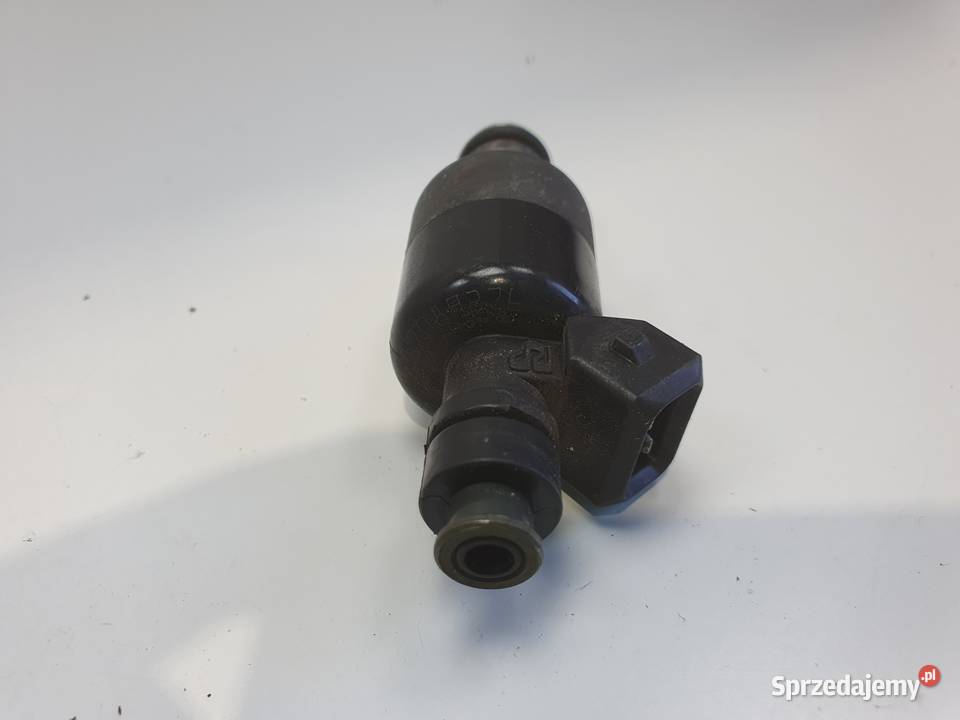 Opel tigra A 14 16V WTRYSKIWACZ wtrysk 17089276 Janów