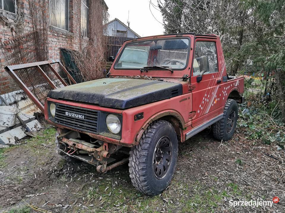 Suzuki Samurai SJ410413 mamy wszystkie części Rok produkcji 1990 Biskupice