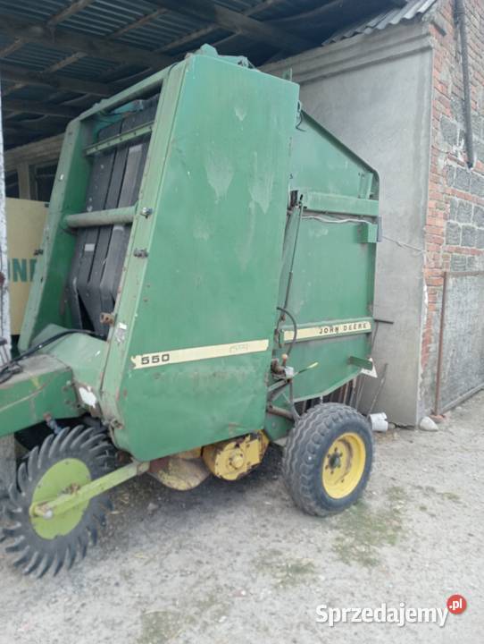 Prasa John Deere 550 zmiennokomorowa Rolnictwo Rojęczyn