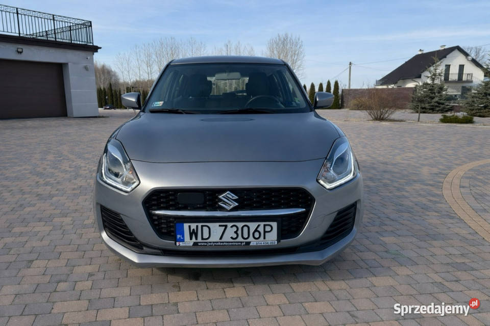Suzuki Swift Polski Salon VI 20172024