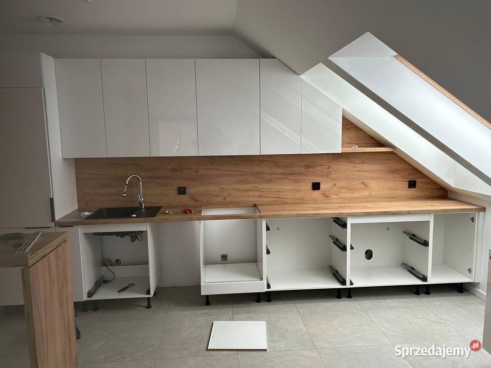 Meble kuchenne szafa z siedziskiem Borkowo sprzedam