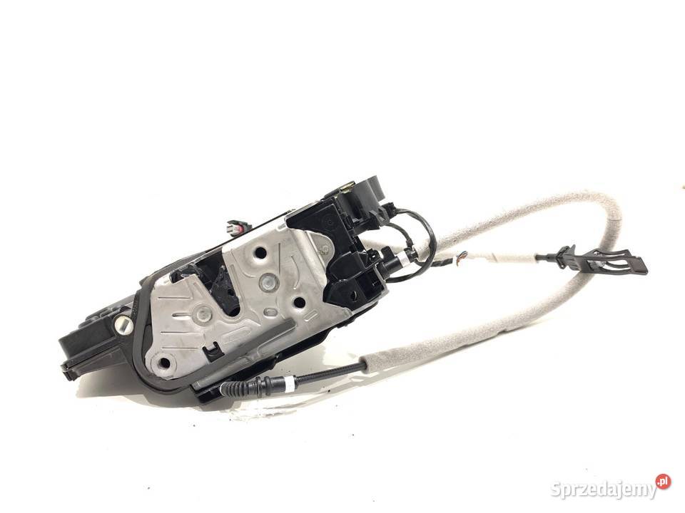 ZAMEK DRZWI LEWY TYŁ SKODA 20 TSI Hatchback
