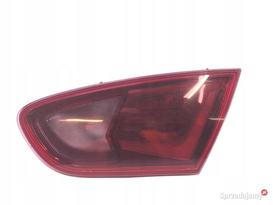 LAMPA TYŁ W KLAPĘ PRAWA LIFT LED FR Seat Leon II