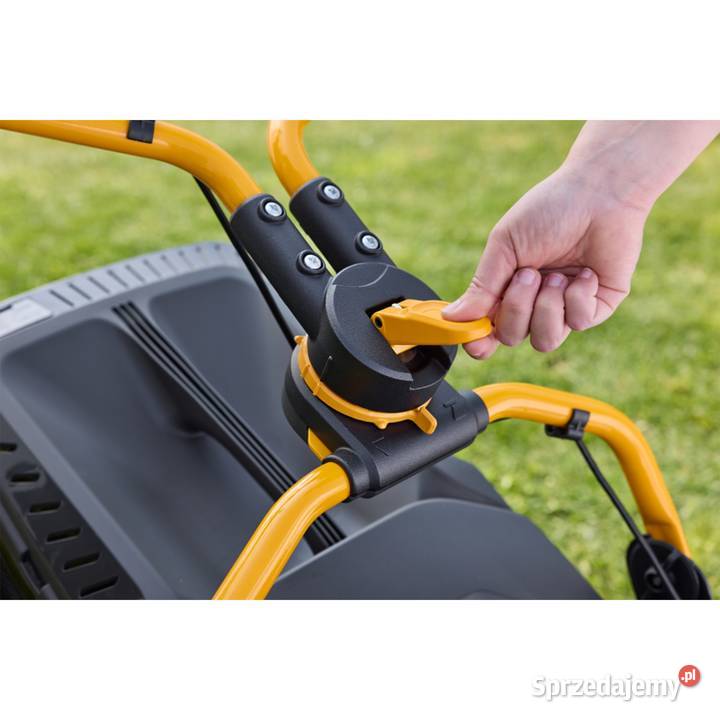 Kosiarka spalinowa z napędem Stiga Combi 553 SE Tajęcina