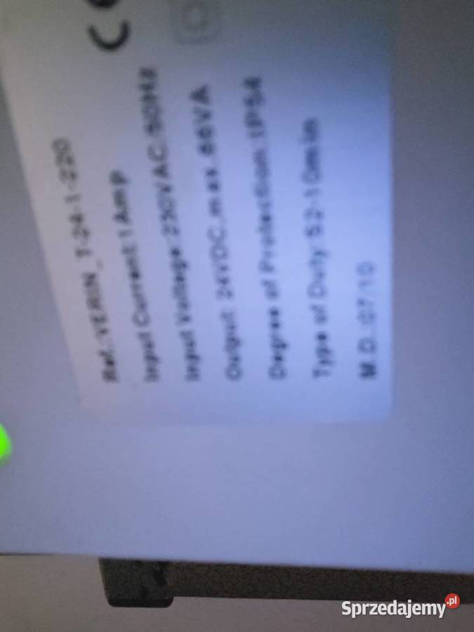 Stół w bardo stanie do strzyżenia i nie wielkopolskie