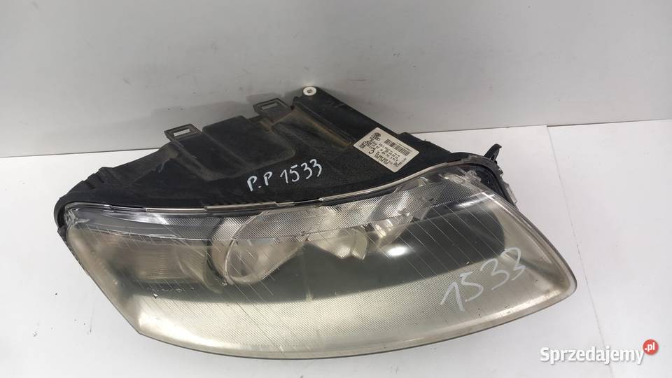 AUDI A6 C6 LAMPA PRZÓD PRAWA