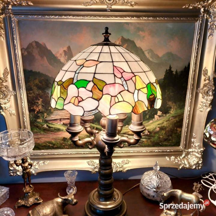Lampa witrażowa stołowa