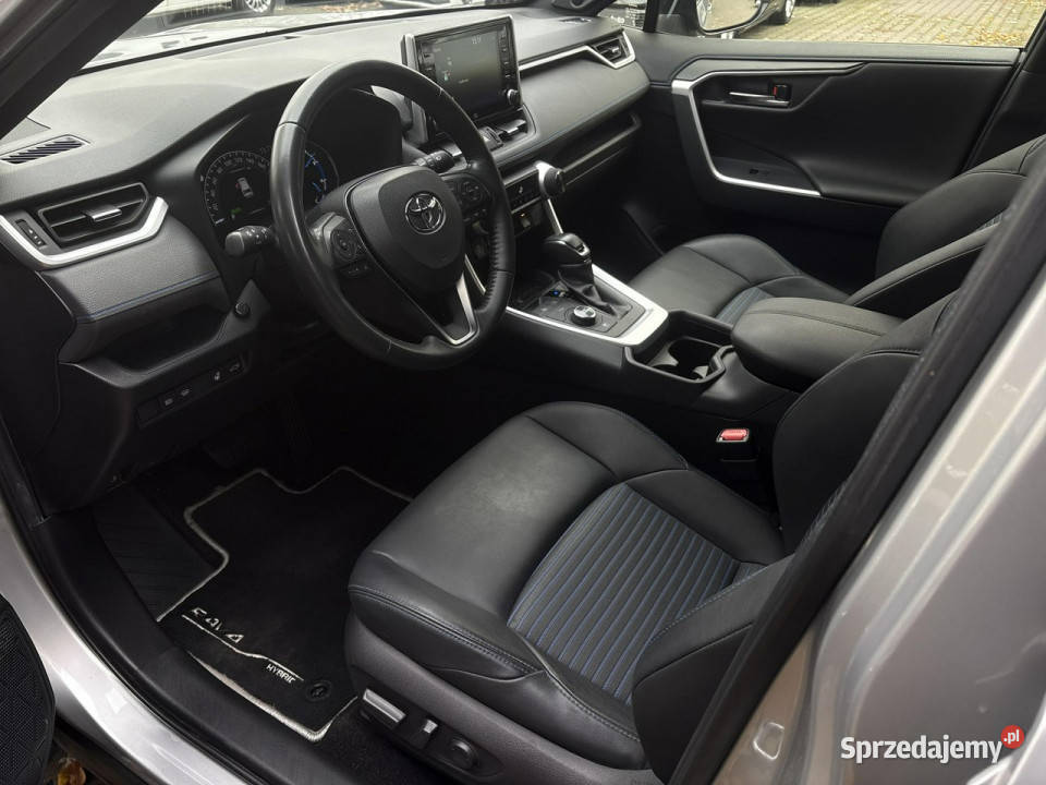Toyota RAV4 25 HSD 218 4x4 SELECTION JBL salon Warszawa
