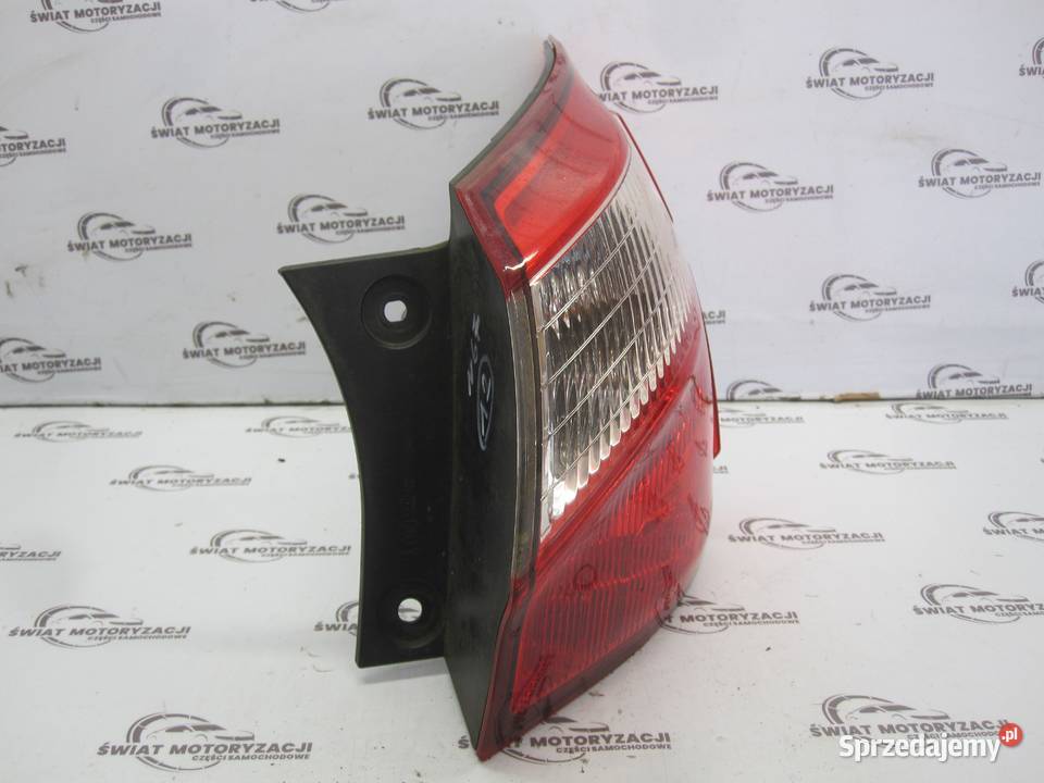 QASHQAI I J10 10r lampa prawa tył 89503244 Kielce