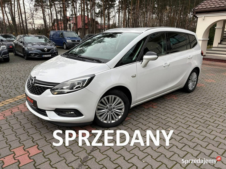 Opel Zafira 14 turbo 140 7 foteli Kamera cofania manualna Lipówki