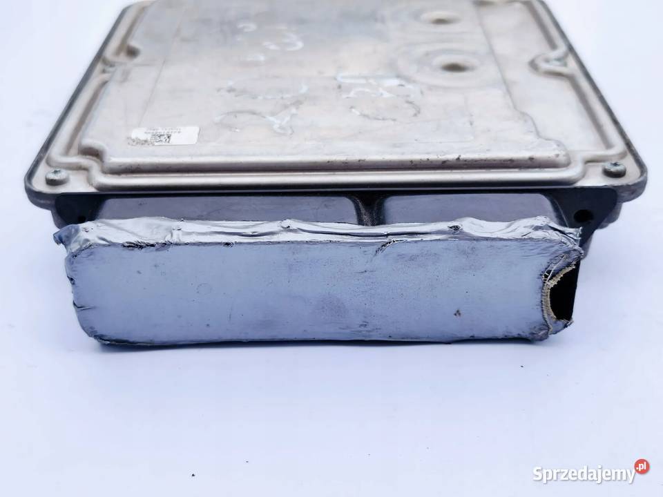 VW Golf VI STEROWNIK KOMPUTER SILNIKA 20TDI Przemęt
