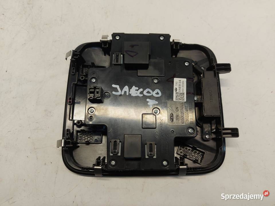 Jaecoo 7 PHEV 2025r oświetlenie lampka kabinowa Motoryzacja