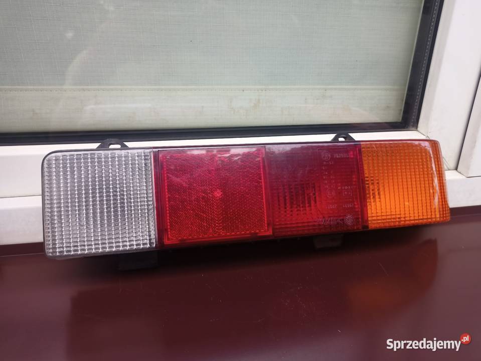Fiat Cinquecento lampa tył tylna prawa wkład Oświetlenie łódzkie Sieradz