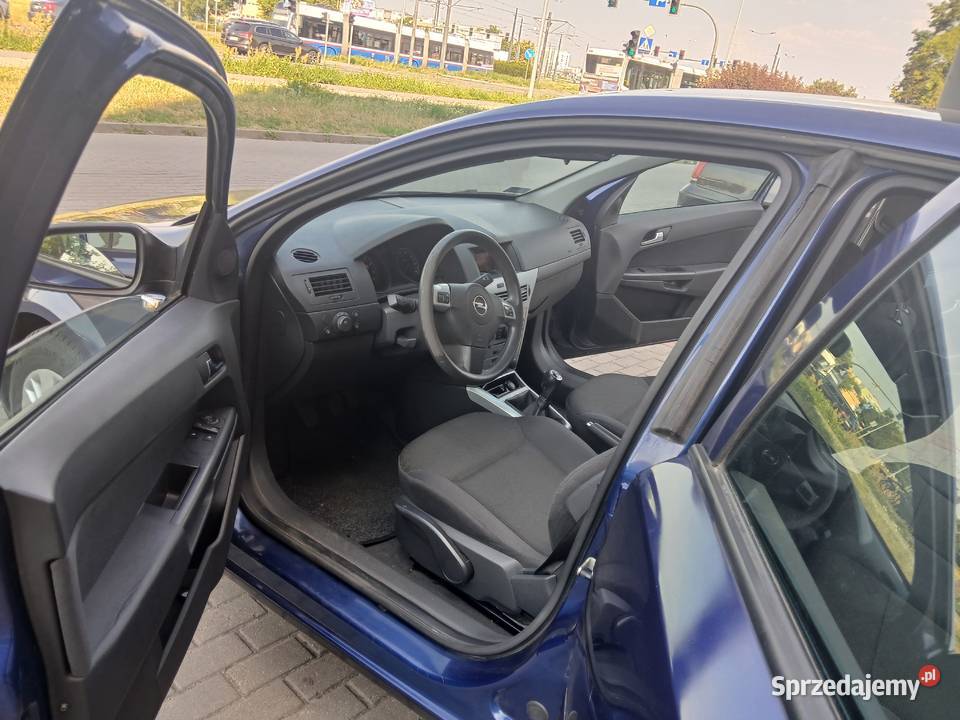 Astra 155tyskm 2009 lifcie 16benz benzyna Bydgoszcz