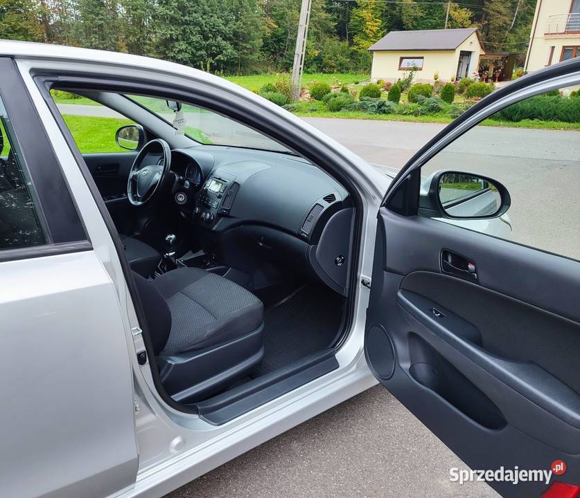 Ładny nie zgnity Hyundai i30 14 benzyna z gazem podkarpackie Domaradz
