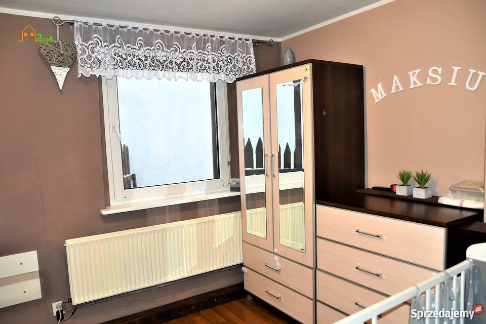 Dom budynek gospodarczy działka 2122 m2 betonowe Niesłabin