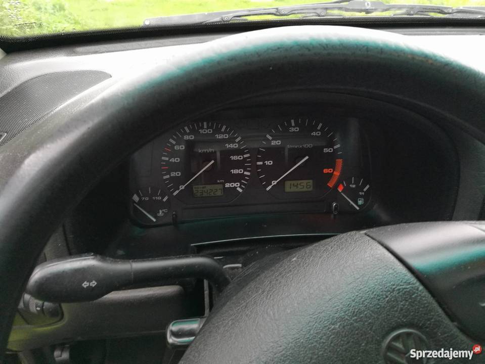 VW polo 16 benzyna kombi 1998 1598cm3 Dźwierzno