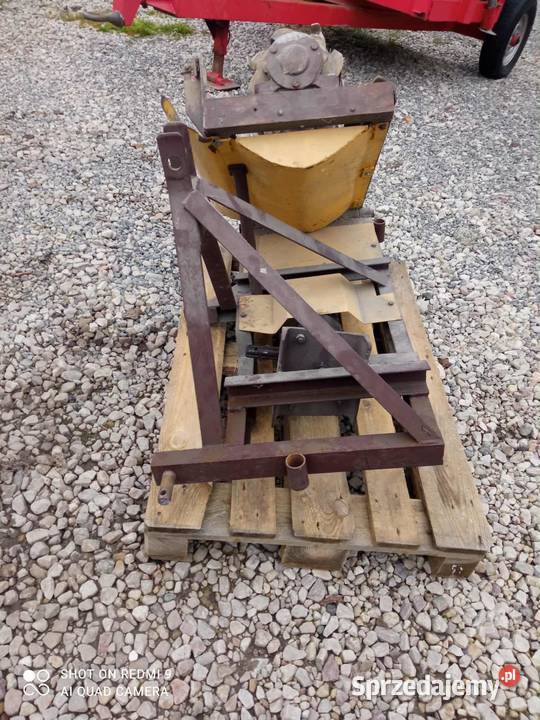 Glebogryzarka podkoronowa sadownicza Glebogryzarki Sanniki