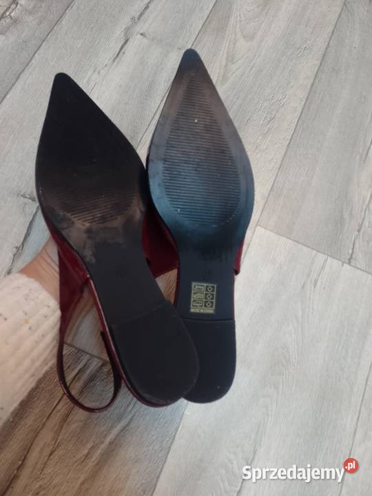 43 Bordowe baleriny wieczorowe z odkrytą piętą Kraków