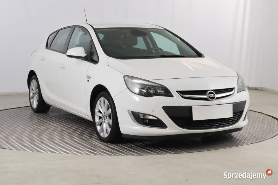 Opel Astra 14 T śląskie