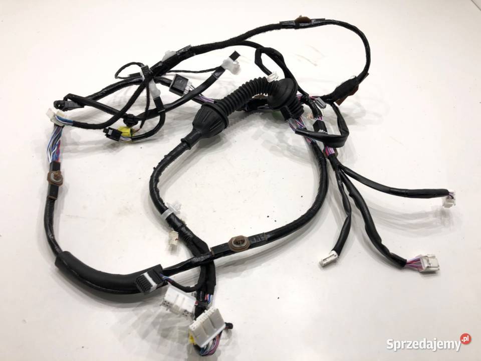 WIĄZKA DRZWI PRZÓD LEWY LEXUS LBX 821525C721 15 sprzedam