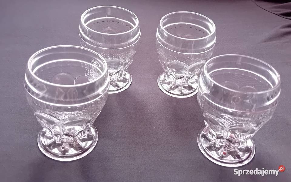 Zestaw 4 kieliszków Goblet do wódki poj 100 ml Porcelana i szkło Koźminek