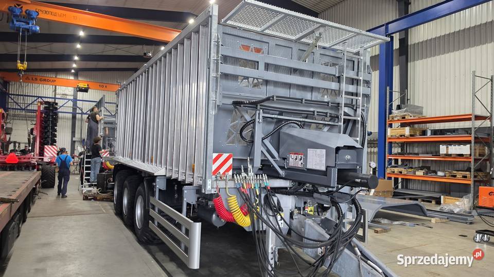 DEM Agro przyczepa objętościowa rozrzutnik Sokoły