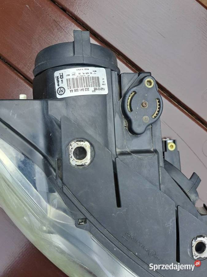 Lampy przód VW Passat B6 Końskie