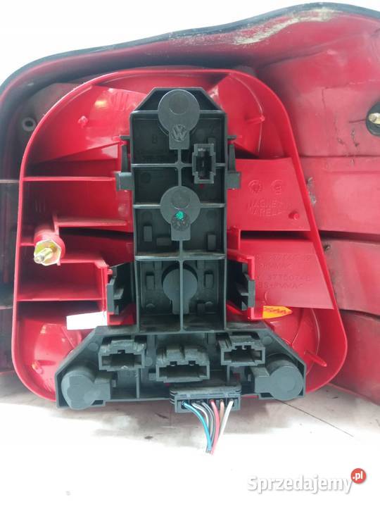 LAMPA TYŁ LEWA 5D HB LIFT VW Volkswagen Golf IV świętokrzyskie