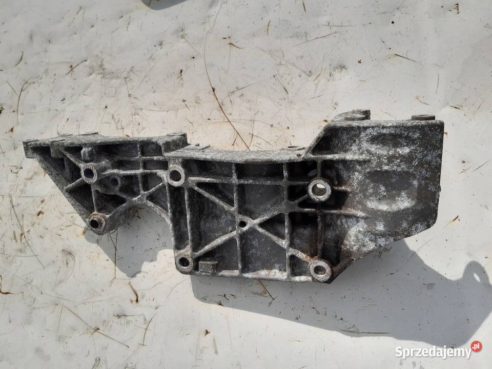 Golf IV 19 TDI Lapa wspornik alternatora pompy Mińsk Mazowiecki