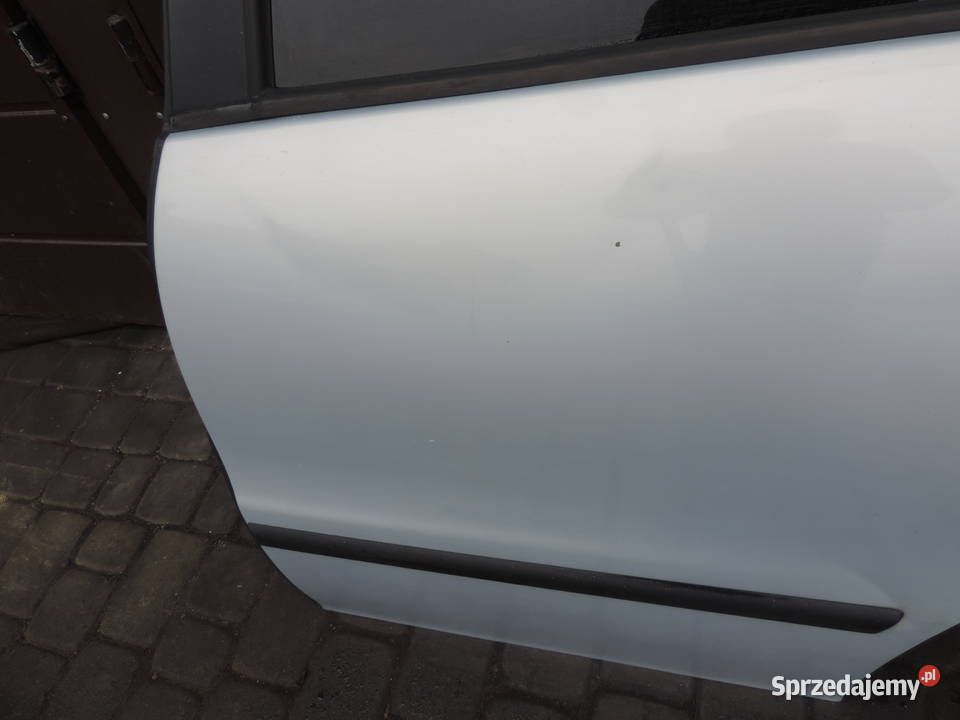 SEAT TOLEDO II LEON I DRZWI LEWY TYŁ LB7Z Nowy Sącz