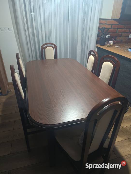 Zestaw do jadalni stół krzesła Biedrusko