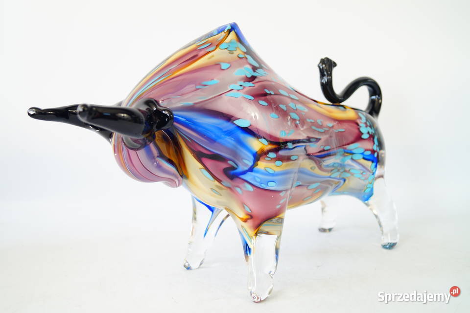 Byk z Wall Street szklana figura Murano style wielkopolskie Gizałki