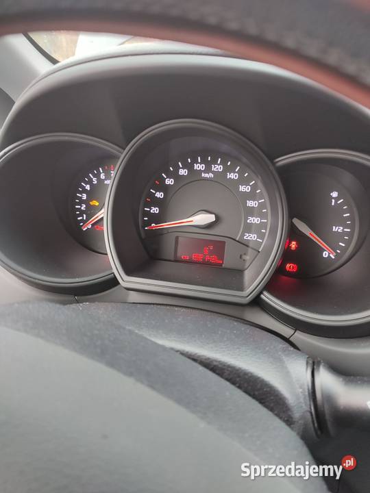 Kia rio z Niemiec bezwypadkowy 125 benzyna