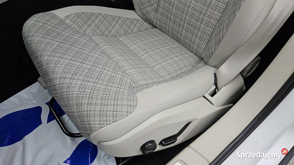 Volvo V60 B4 D Core aut Z Polskiego Salonu 4/5 V60