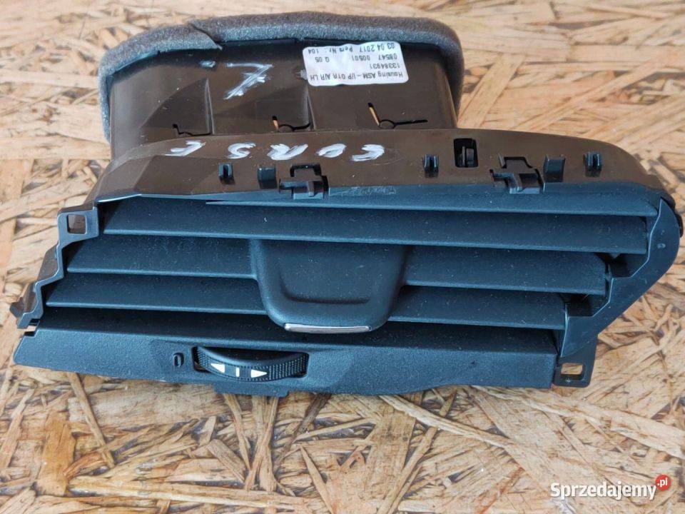 Kratka Nawiewu Lewa Opel Corsa E 13384931 Pleszew sprzedam