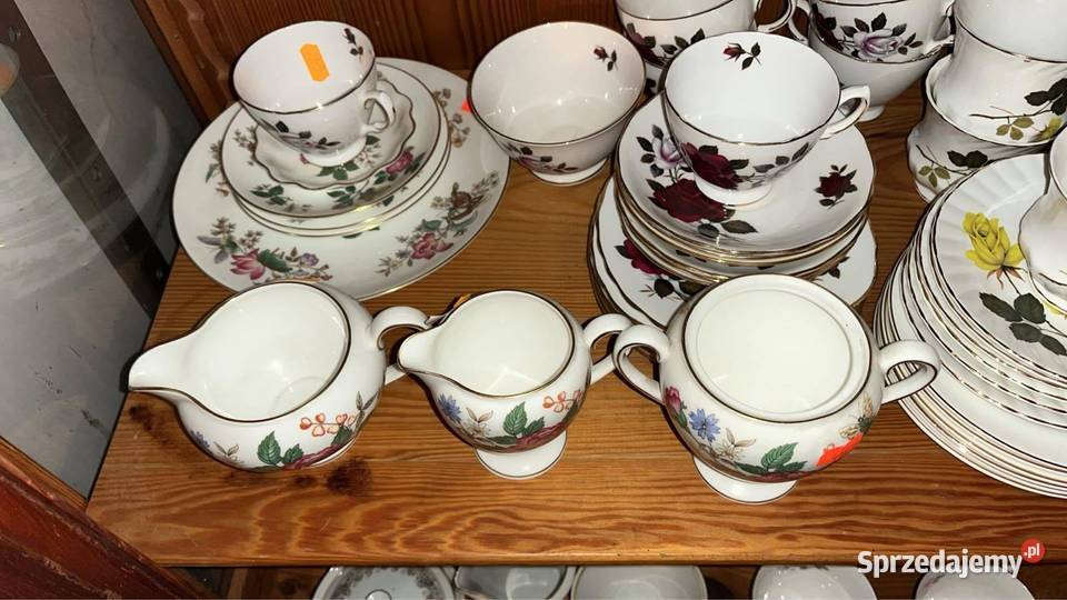 Mlecznik Wedgwood Made in England z motylkami Gdańsk