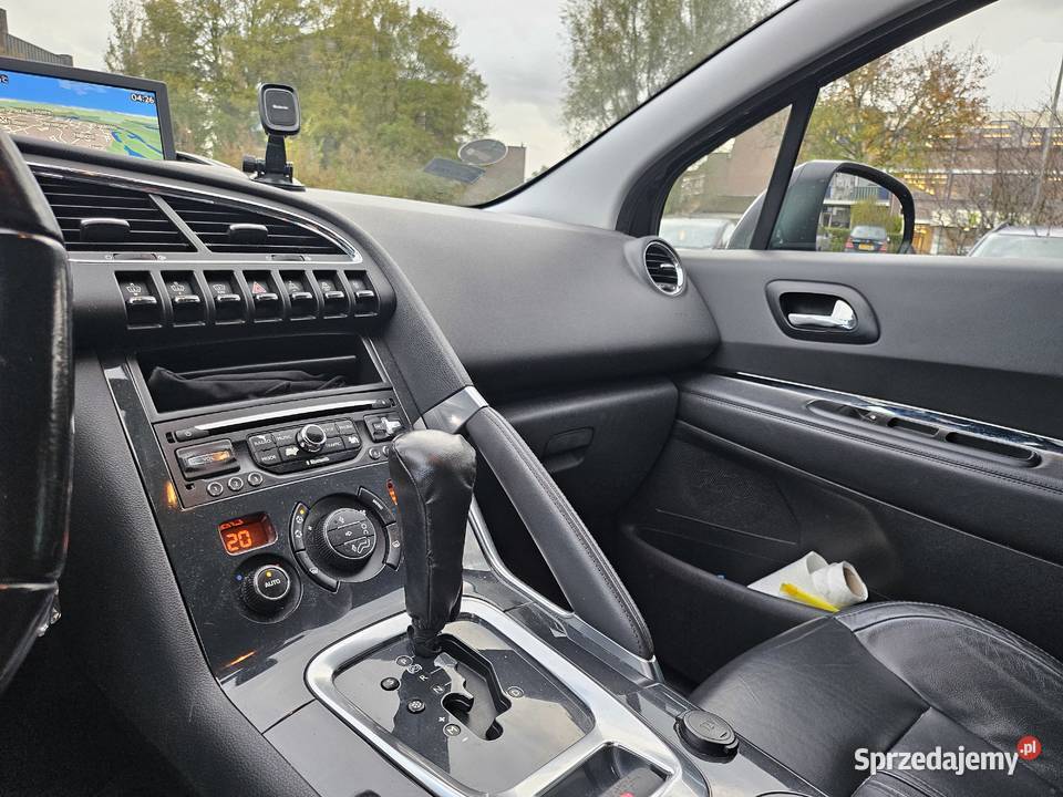 Peugeot 3008 automat wersja ekskluzywna z 2014 r 2000cm3 Czarnków sprzedam
