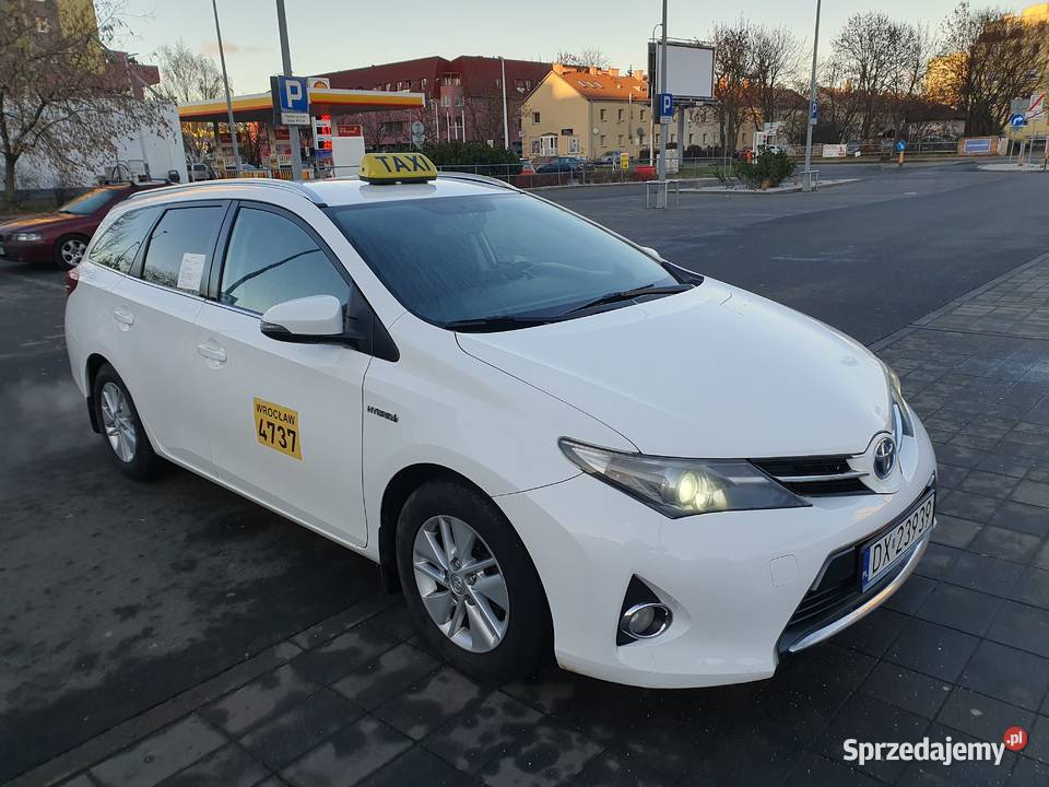 Auris II TS hybryda LPG Auris