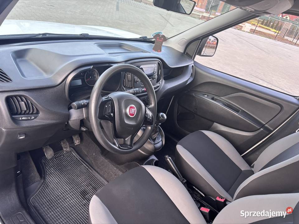 Fiat Doblo 14 benzyna z LPG centralny zamek