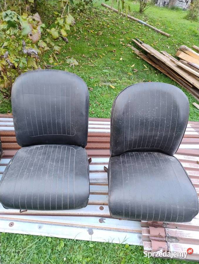 Fiat 126p fotele przód i kanapy tył