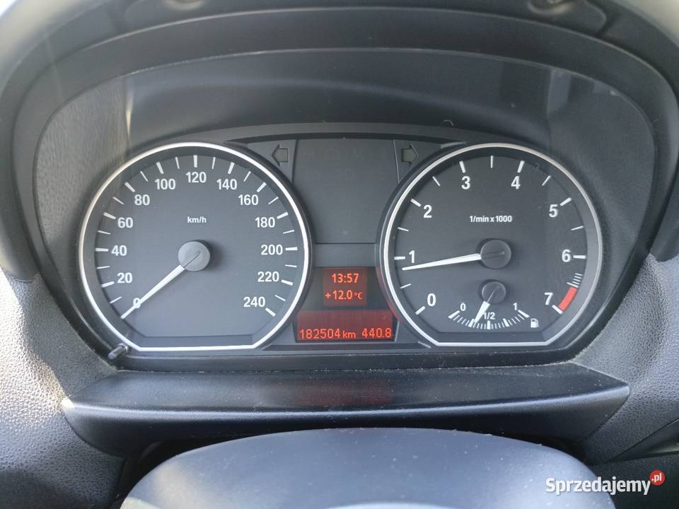 BMW E87 16 Benzyna Grzane fotele Czujniki 4/5 Laskowa