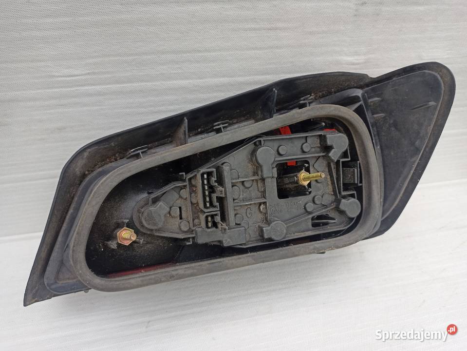 Peugeot 306 lampa tył tylna lewa wkład łódzkie Sieradz sprzedam