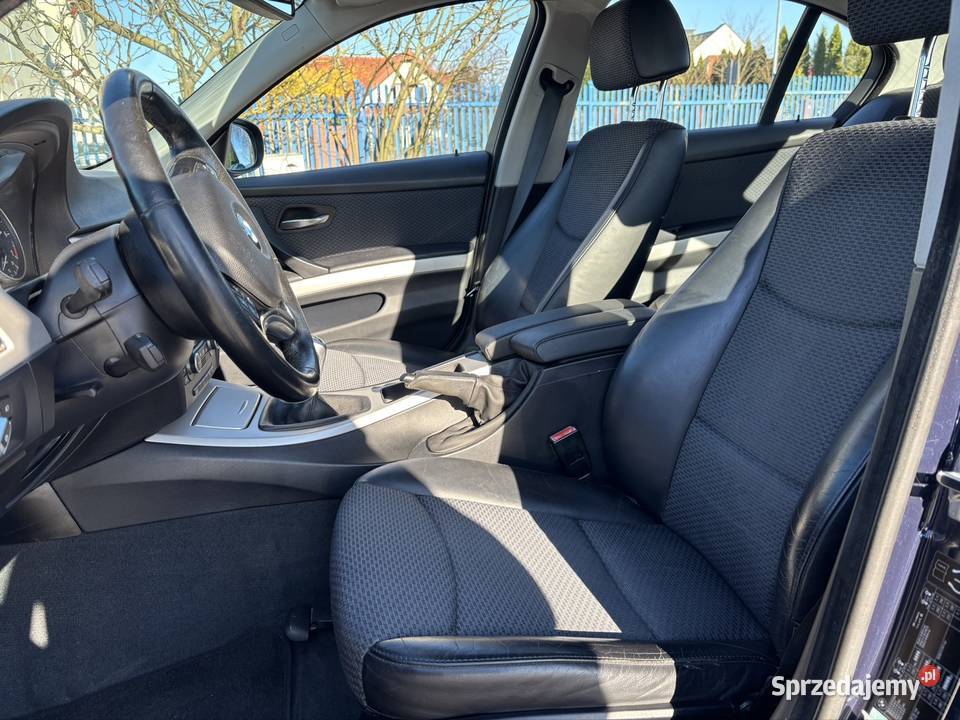 Bmw 318 E90 Lift Przebieg 180 Stan Klimatronik światła przeciwmgielne Iława