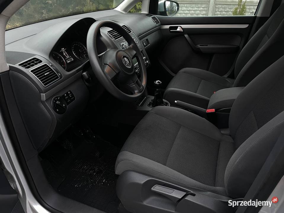 Volkswagen Touran 12 TSI 105 Opłacony serwisie klimatyzacja wielkopolskie Chodzież